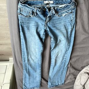Bullhead straight jeans